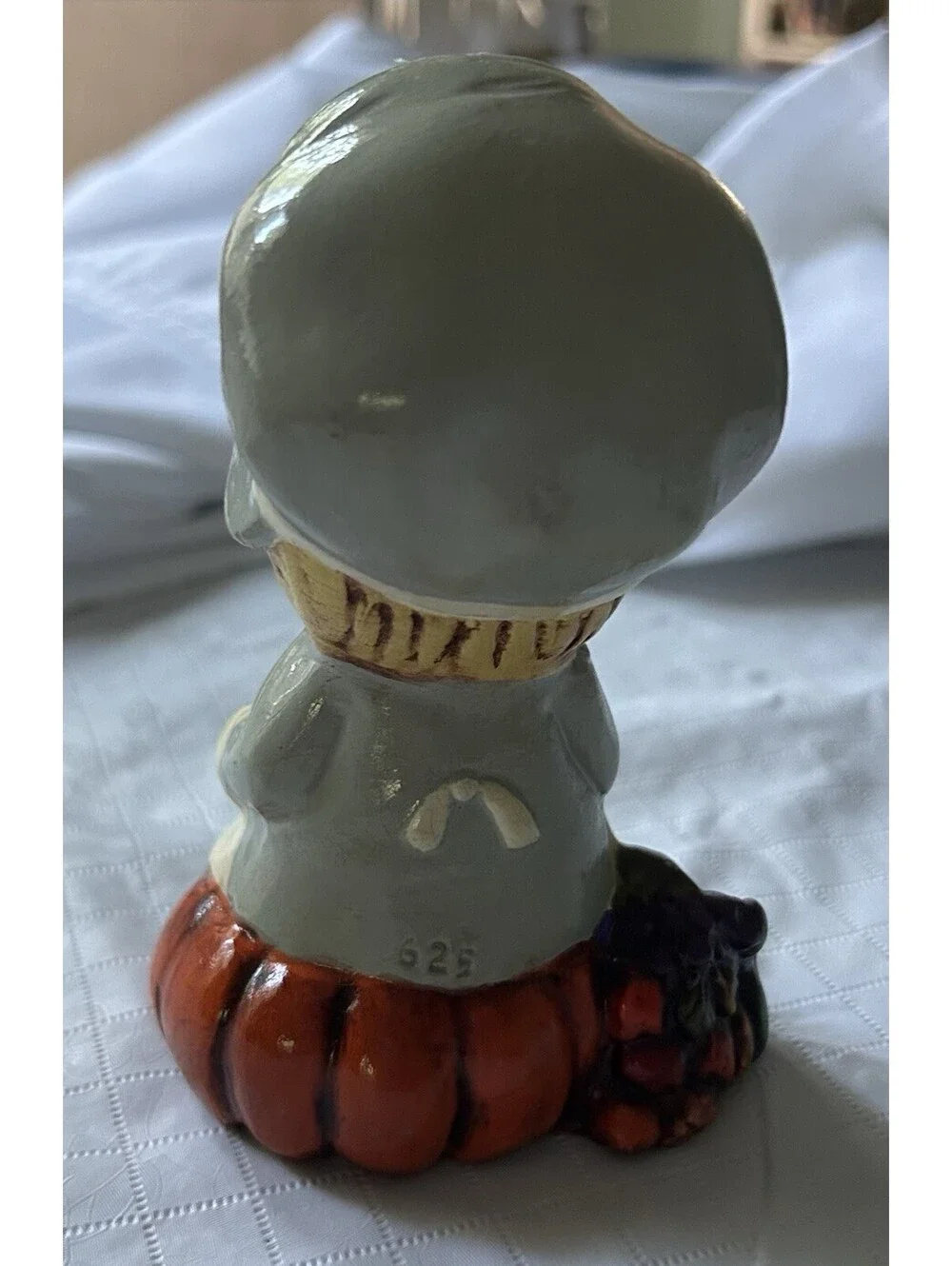Vintage RB Boy And Girl Pilgrim Figurines Thanksgiving Decor Hand Painted 1980s